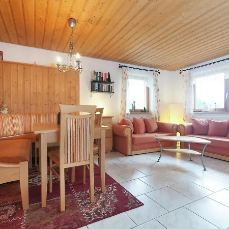 Modern Holiday In Lauterbach Ot Fohrenb Hl With Heating Facility